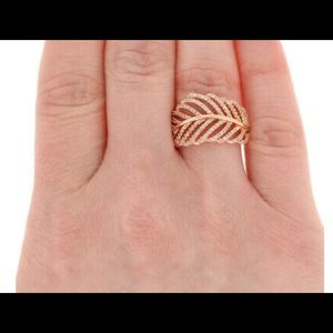 Pandora Light as a Feather Gold Plated Silver Ring
